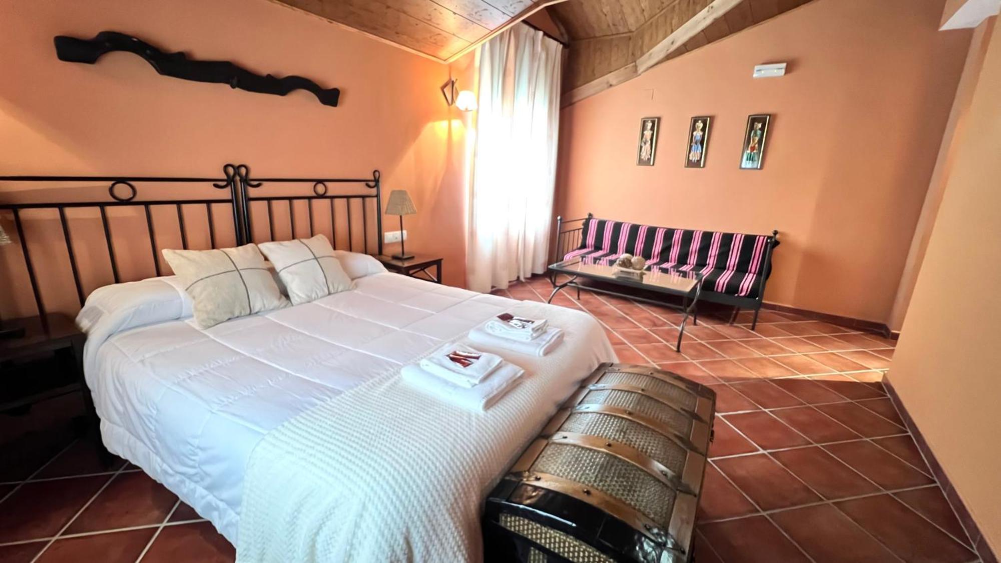Casa Rural Piedras De Benquerencia Luaran gambar